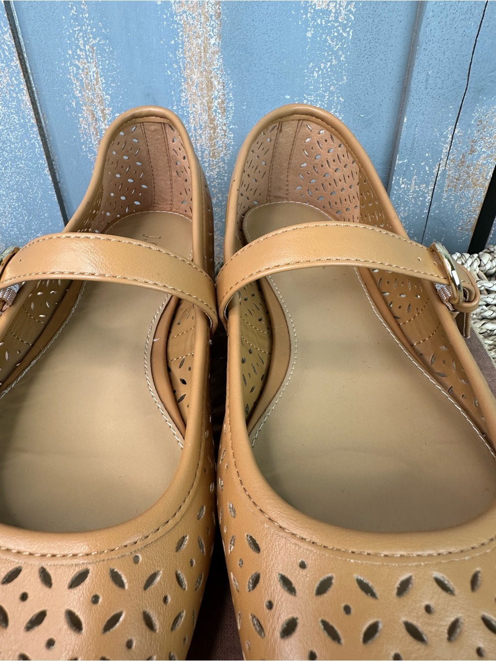 J. Crew Perforated Mary Jane Square Toe Flat Burnt Caramel Sz 9.5 NWOB - Picture 4 of 14